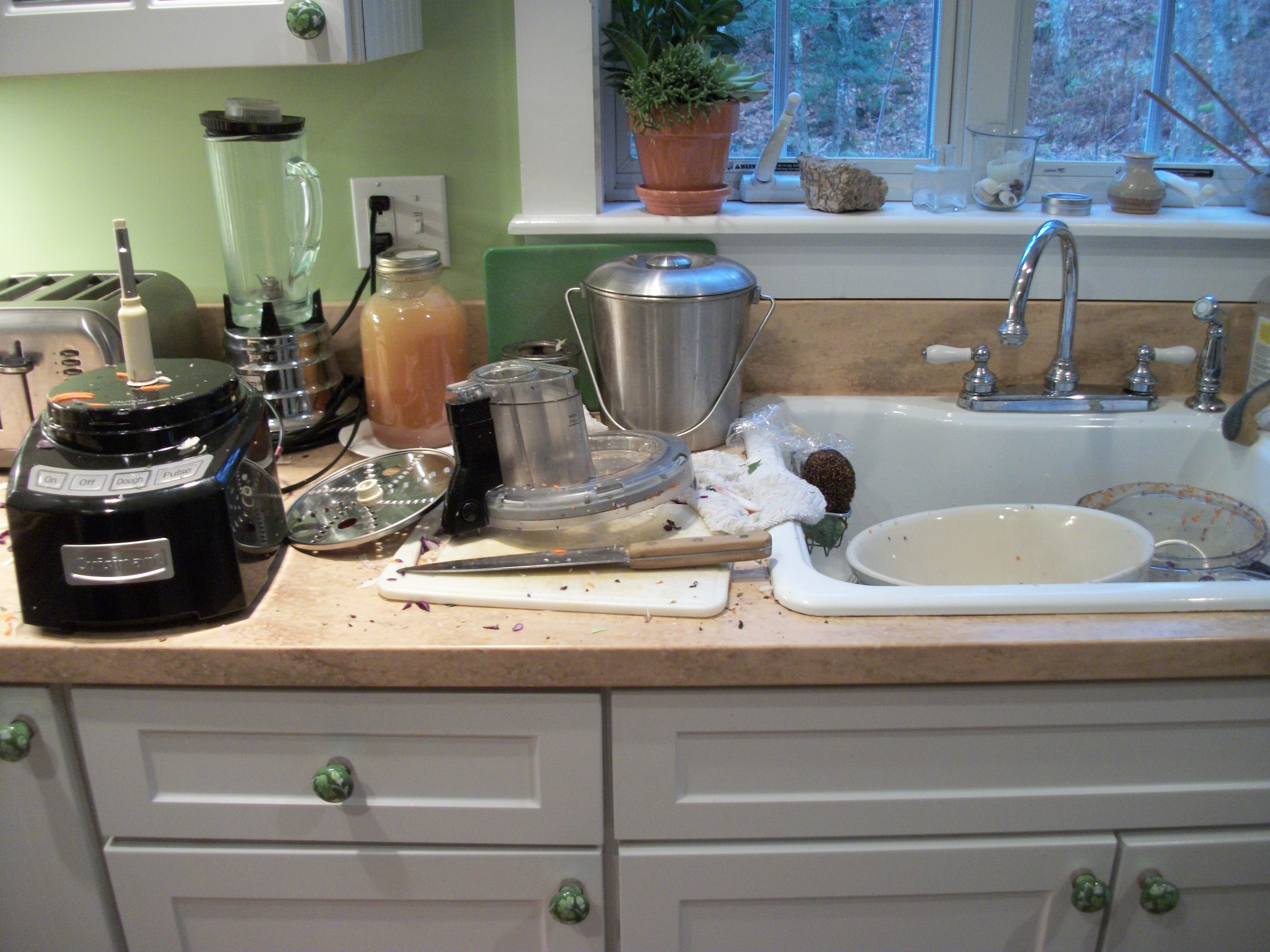 veggies, kitchen wipeout